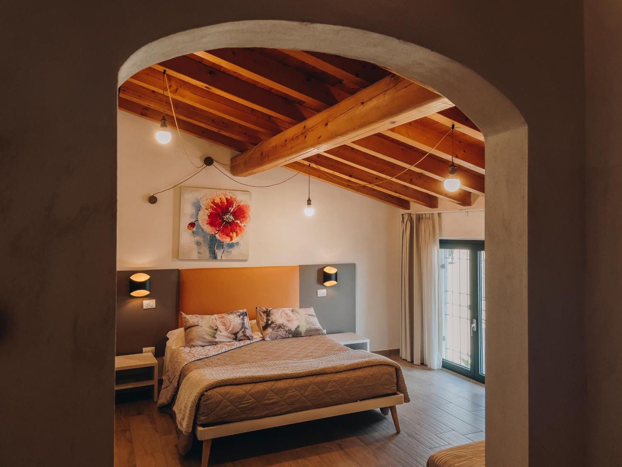 Agriturismo" Il Glicine Bianco" 몬잠바노 외부 사진